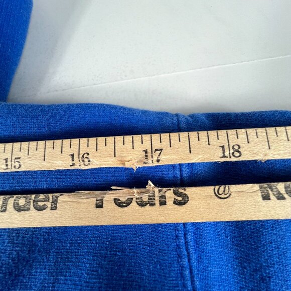 Y2K Steve & Barrys Duke Blue Devils Sweatshirt Medium Blue Faded Thrashed Hoodie - Picture 16 of 16